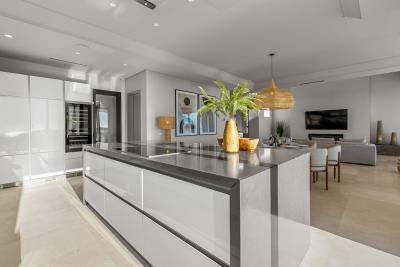 11-20939a0134ad724a8cb2a801094d15a4