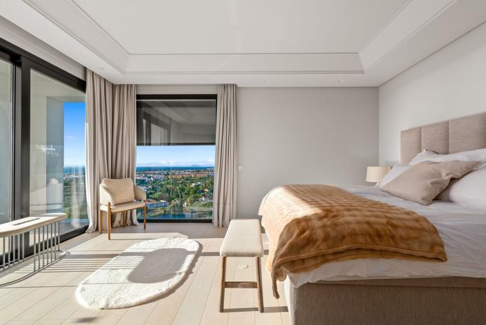 Image No.12-5 Bed Villa for sale