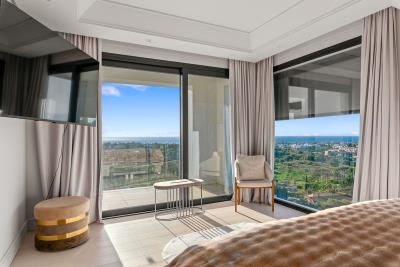 13-5fd73dea700db77384c091ca9818b1a9