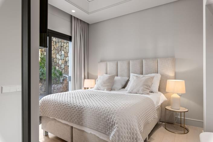 Image No.17-5 Bed Villa for sale