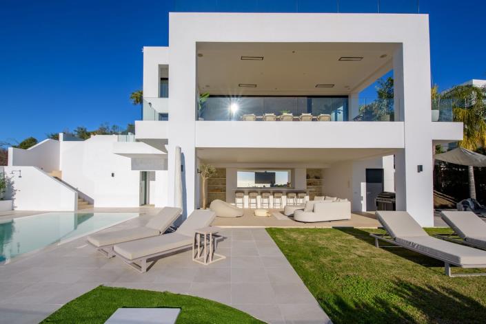 Image No.41-5 Bed Villa for sale