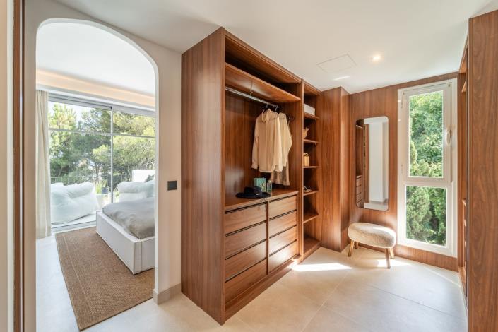 Image No.23-3 Bed Penthouse for sale