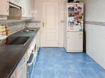 8-e64a9055bba3e77ac8aca3b893cdf826