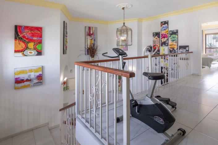 Image No.12-5 Bed Villa for sale