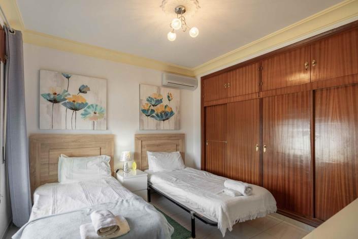 Image No.24-5 Bed Villa for sale