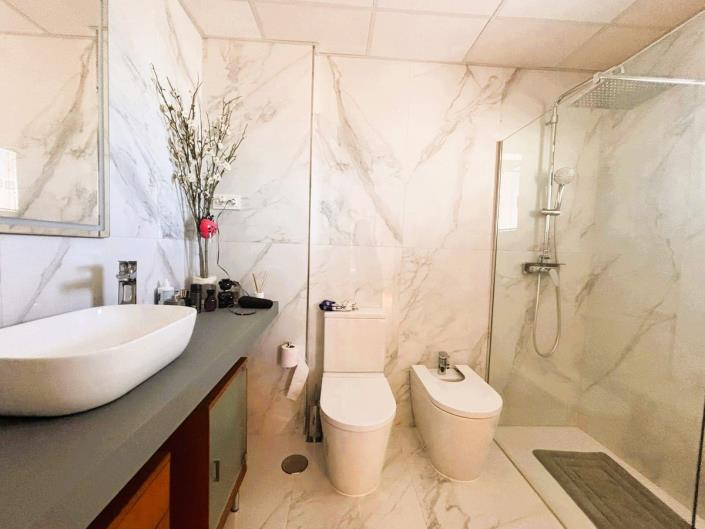 Image No.26-2 Bed Duplex for sale