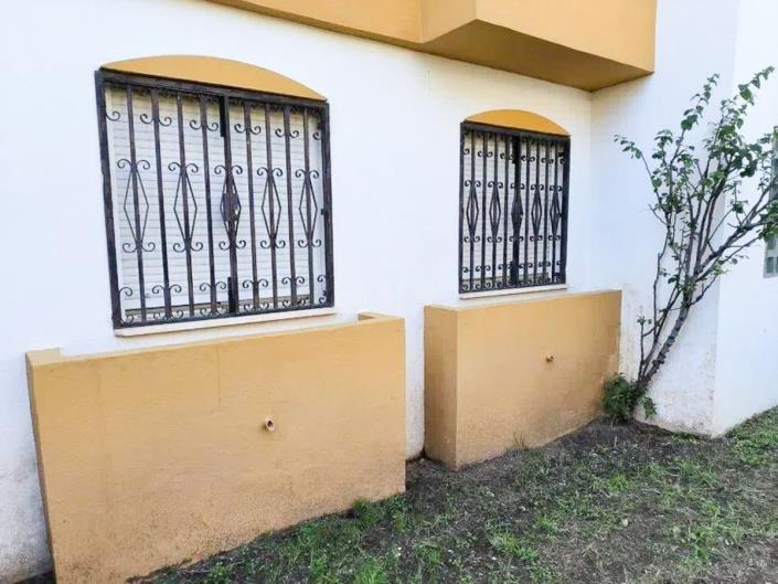 Image No.9-3 Bed Apartment for sale