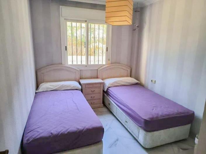 Image No.23-3 Bed Apartment for sale