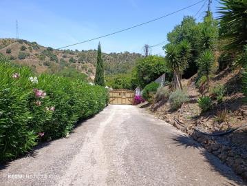 7-aa4cc561180b369757c0bb4af9886cd3