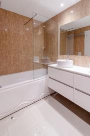 12-53013098fcab6c38b1379cd33298e050