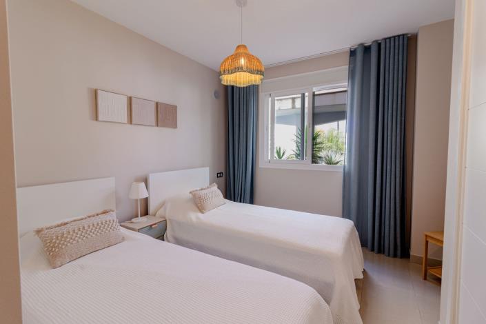 Image No.16-2 Bed Apartment for sale