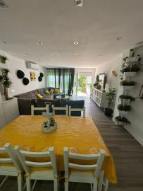 12-53013098fcab6c38b1379cd33298e050