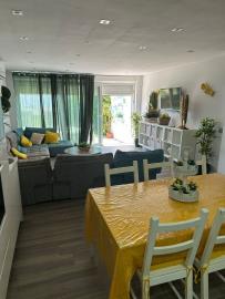 11-20939a0134ad724a8cb2a801094d15a4