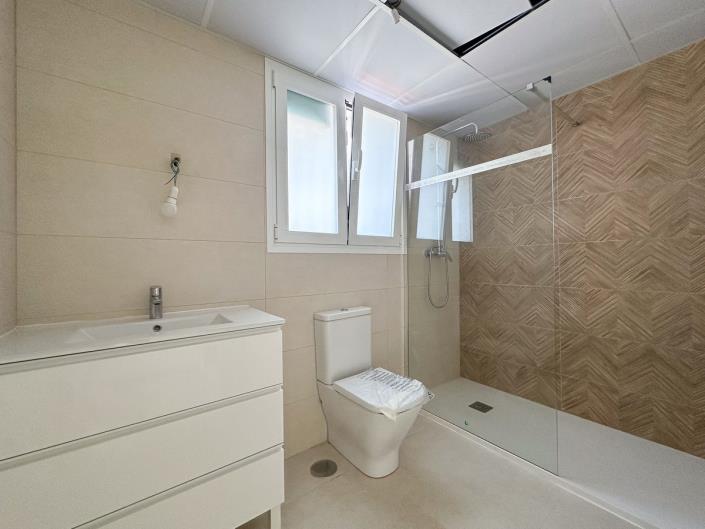 Image No.9-1 Bed Apartment for sale