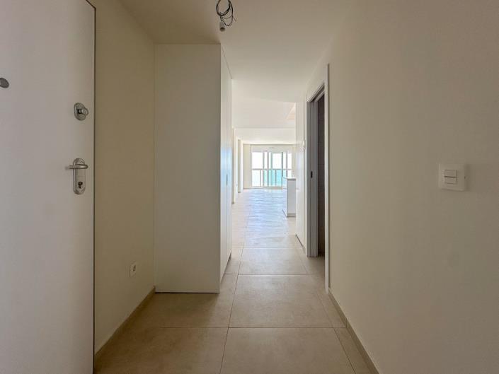 Image No.10-1 Bed Apartment for sale