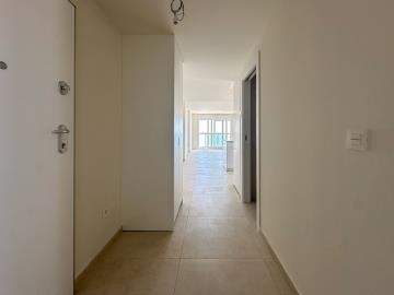 11-20939a0134ad724a8cb2a801094d15a4