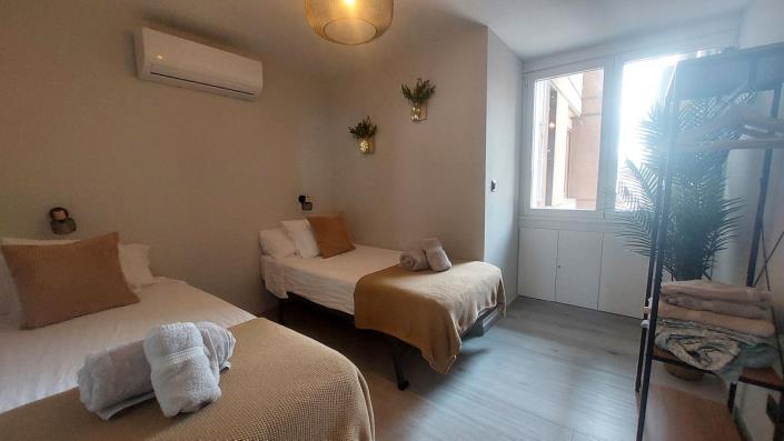 Image No.26-2 Bed Apartment for sale