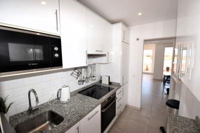 11-20939a0134ad724a8cb2a801094d15a4