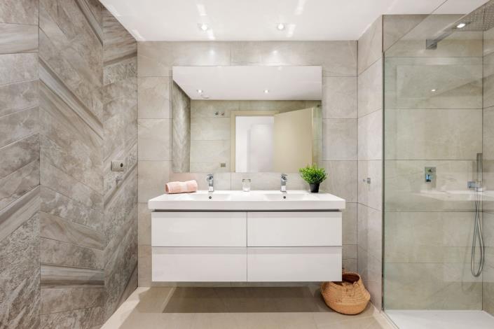 Image No.9-2 Bed Apartment for sale