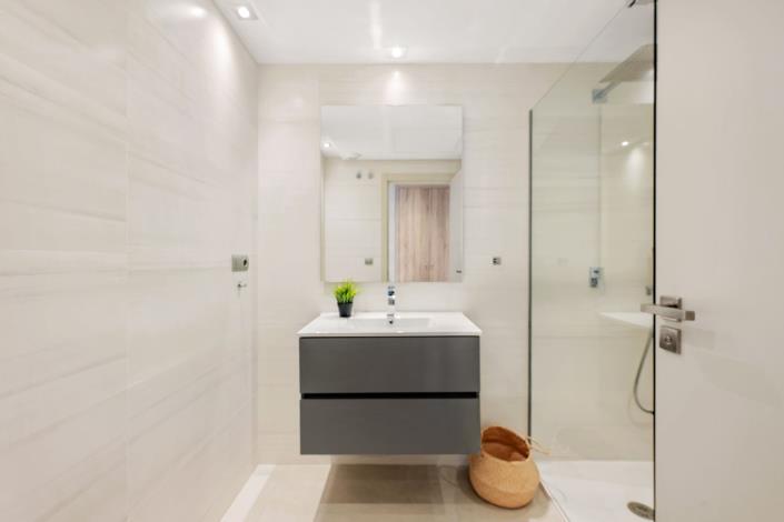 Image No.11-2 Bed Apartment for sale