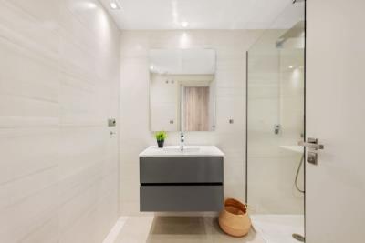 11-4d8aa6e612c0d8ce985b634e45aeea7a