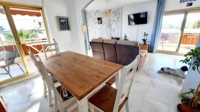 11-20939a0134ad724a8cb2a801094d15a4