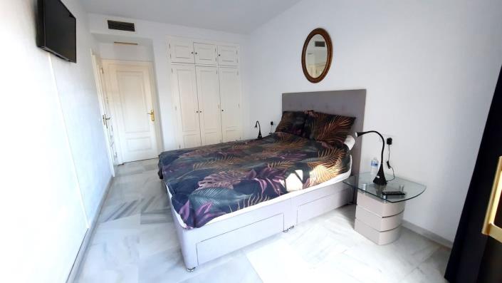 Image No.20-2 Bed Apartment for sale