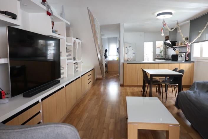 Image No.12-3 Bed Penthouse for sale