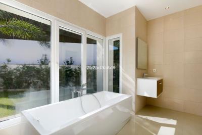 18-7e396d2404f089e443e1364dd027f7c0