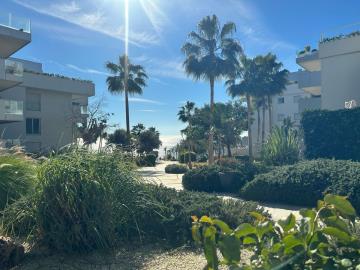 9-467d0cee5b725f3ef65f102a0c2e69c0