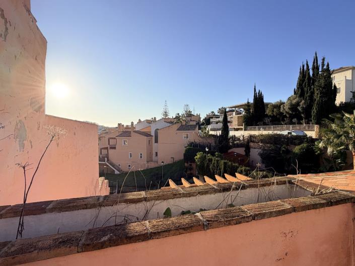 Image No.4-4 Bed Townhouse for sale