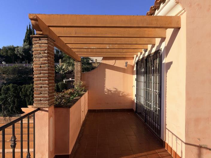 Image No.48-4 Bed Townhouse for sale