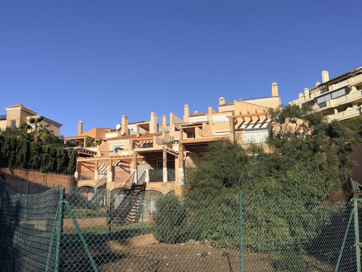 Image No.58-4 Bed Townhouse for sale