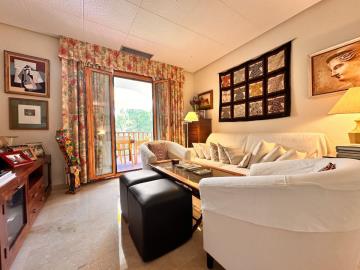 9-467d0cee5b725f3ef65f102a0c2e69c0