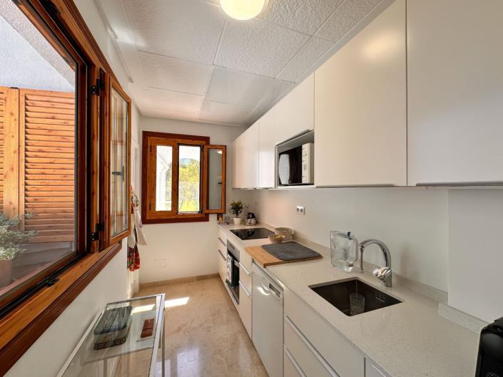 Image No.12-1 Bed Apartment for sale