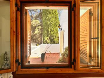 13-5fd73dea700db77384c091ca9818b1a9