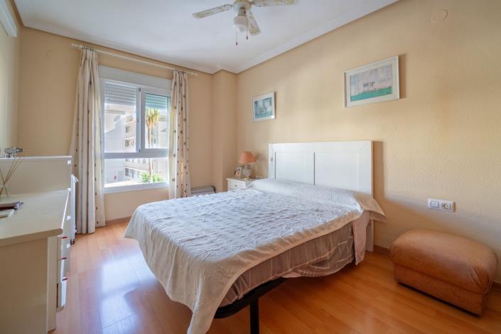 Image No.18-2 Bed Apartment for sale