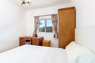 9-467d0cee5b725f3ef65f102a0c2e69c0