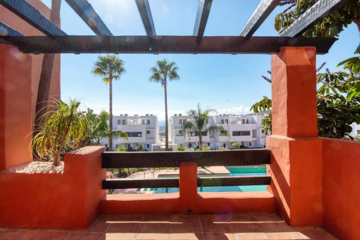 Image No.10-4 Bed Townhouse for sale