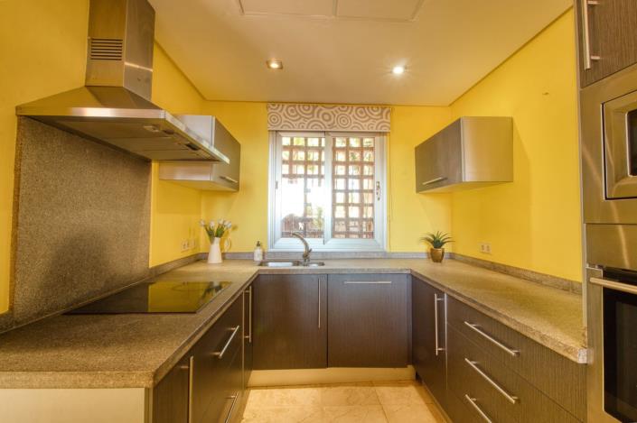 Image No.11-4 Bed Townhouse for sale