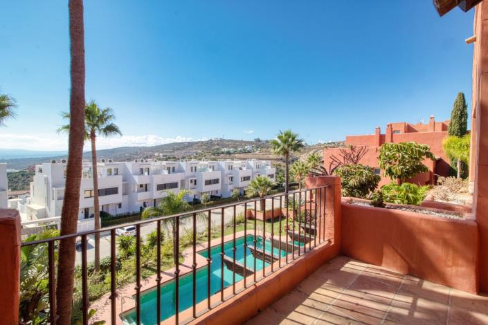 Image No.16-4 Bed Townhouse for sale