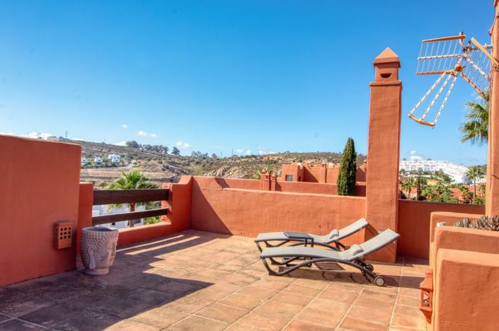 Image No.22-4 Bed Townhouse for sale