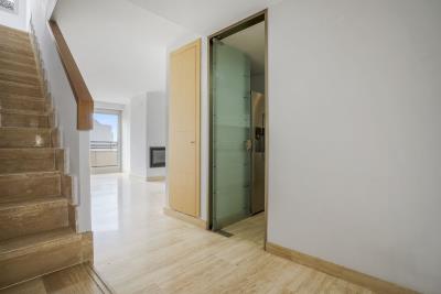 10-bb915d1cb19341576dcdc994b81ab9c5