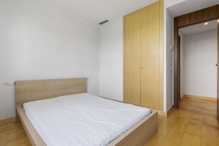 Image No.15-3 Bed Apartment for sale