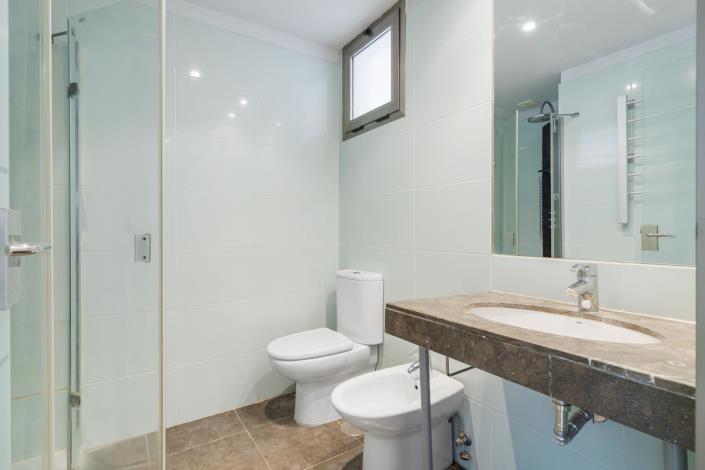 Image No.16-3 Bed Apartment for sale