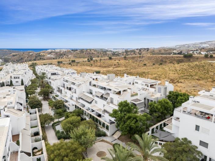 Image No.29-3 Bed Apartment for sale