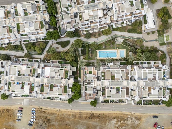 Image No.32-3 Bed Apartment for sale