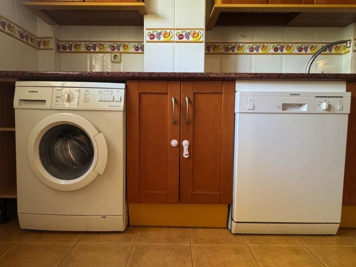 Image No.24-2 Bed Apartment for sale