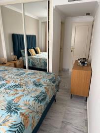 11-20939a0134ad724a8cb2a801094d15a4