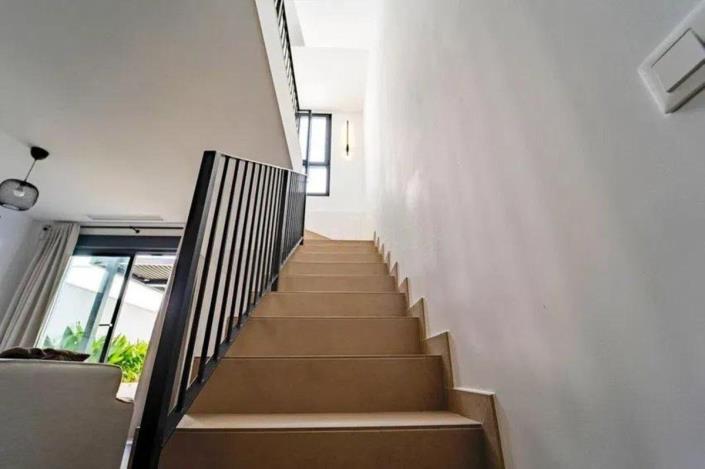 Image No.7-3 Bed Townhouse for sale